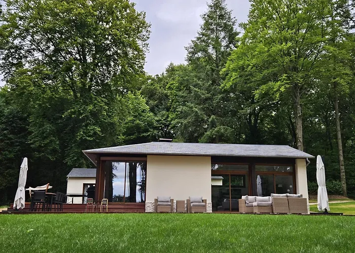La Maison Du Grand Sapin Holiday home Saint-Gatien-des-Bois
